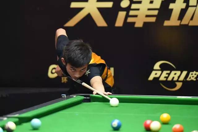 转会市场上 转会市场上