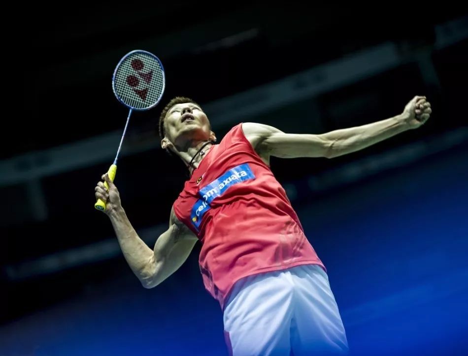 通常表现得 通常表现得