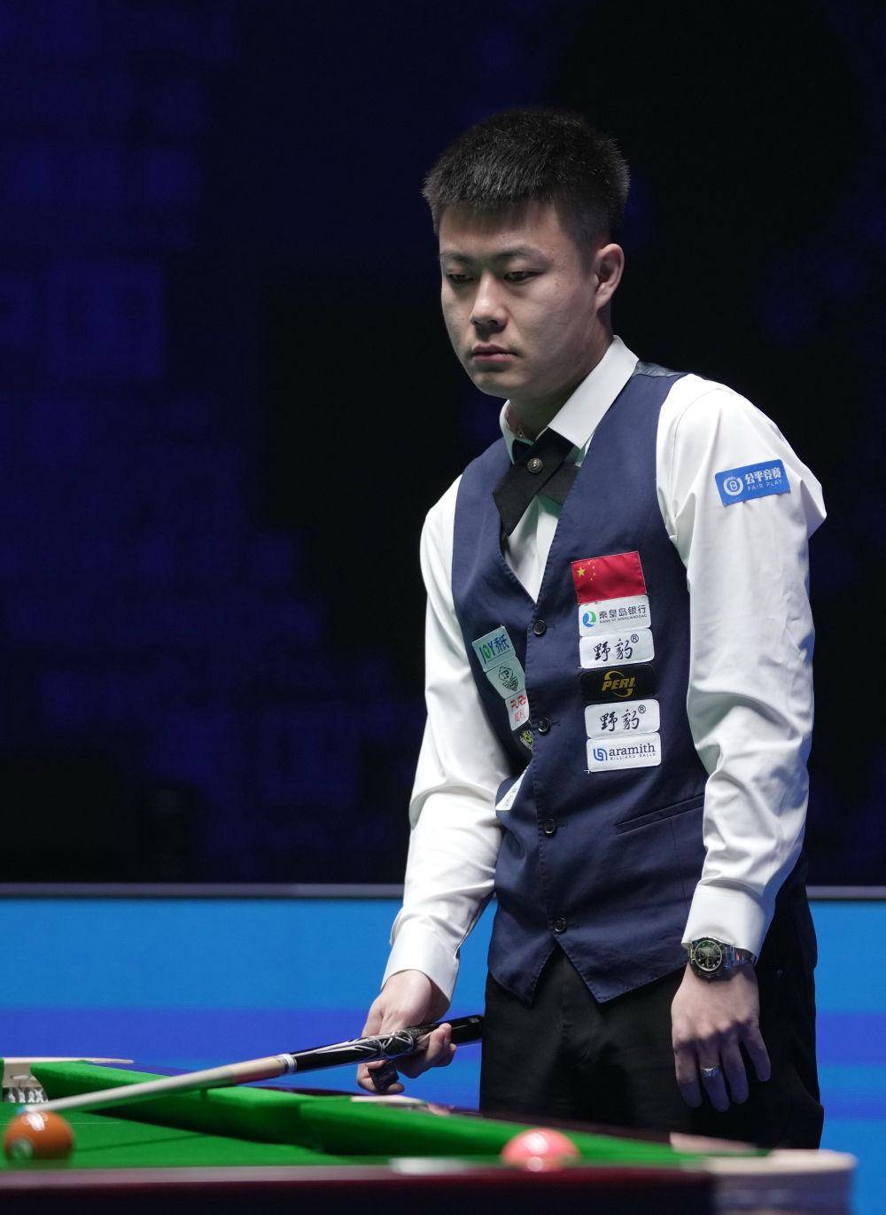 锋线为主 锋线为主