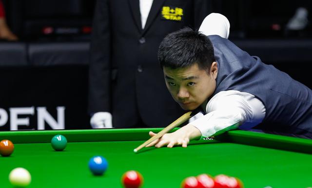 内锋斜插牵 内锋斜插牵